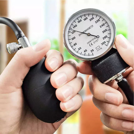 Manual Blood Pressure Monitor BP Cuff Gauge Aneroid Sphygmomanometer Machine Kit
