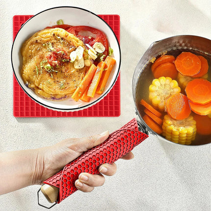 4Pcs Silicone Heat Resistant Placemat Square Non Slip Mat Pot Holder Pad Kitchen