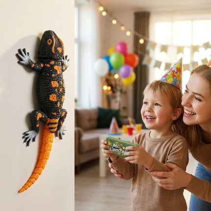 2.4G Remote Control Wall Climbing Lizard Toy with Realistic Movements, LED