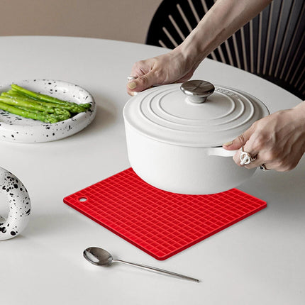 4Pcs Silicone Heat Resistant Placemat Square Non Slip Mat Pot Holder Pad Kitchen