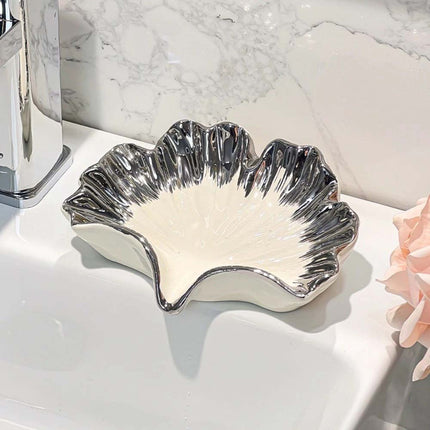 V-shaped Drainage Ginkgo Leaf Drain Soap Dish Soap Organizer Photo Props