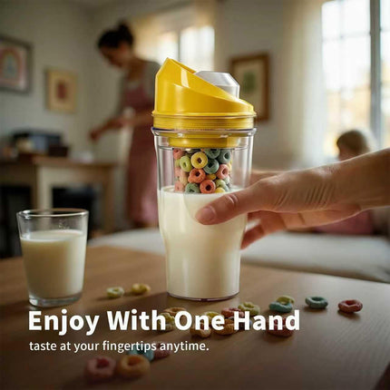 2Pcs Crunch Cup Plastic Cereal Cup Leak-Proof Cereal Tumbler On-the-Go Portable（Yellow And Blue）