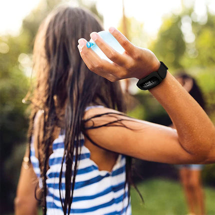 Fitbit Ace 3 Kids Anti-Lost Watch Band Black & Red